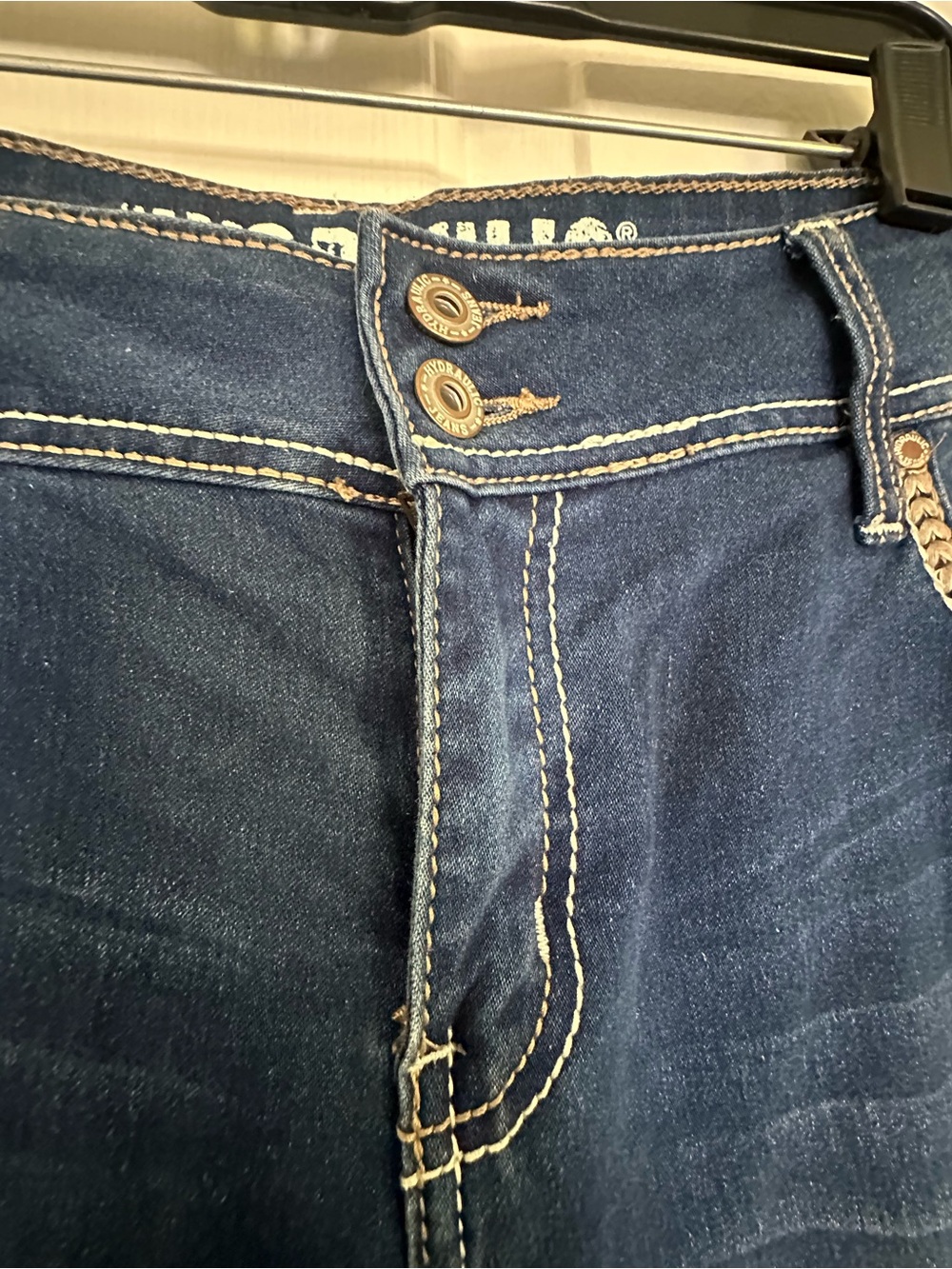Hydraulic Dark Blue Women's Capri Stretch Jeans - Picture 4 of 7